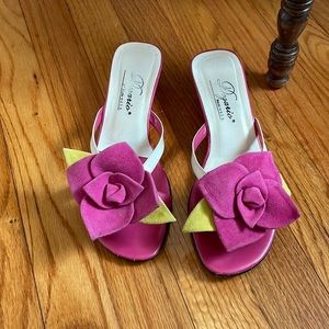 Dezario flower shoes size 6